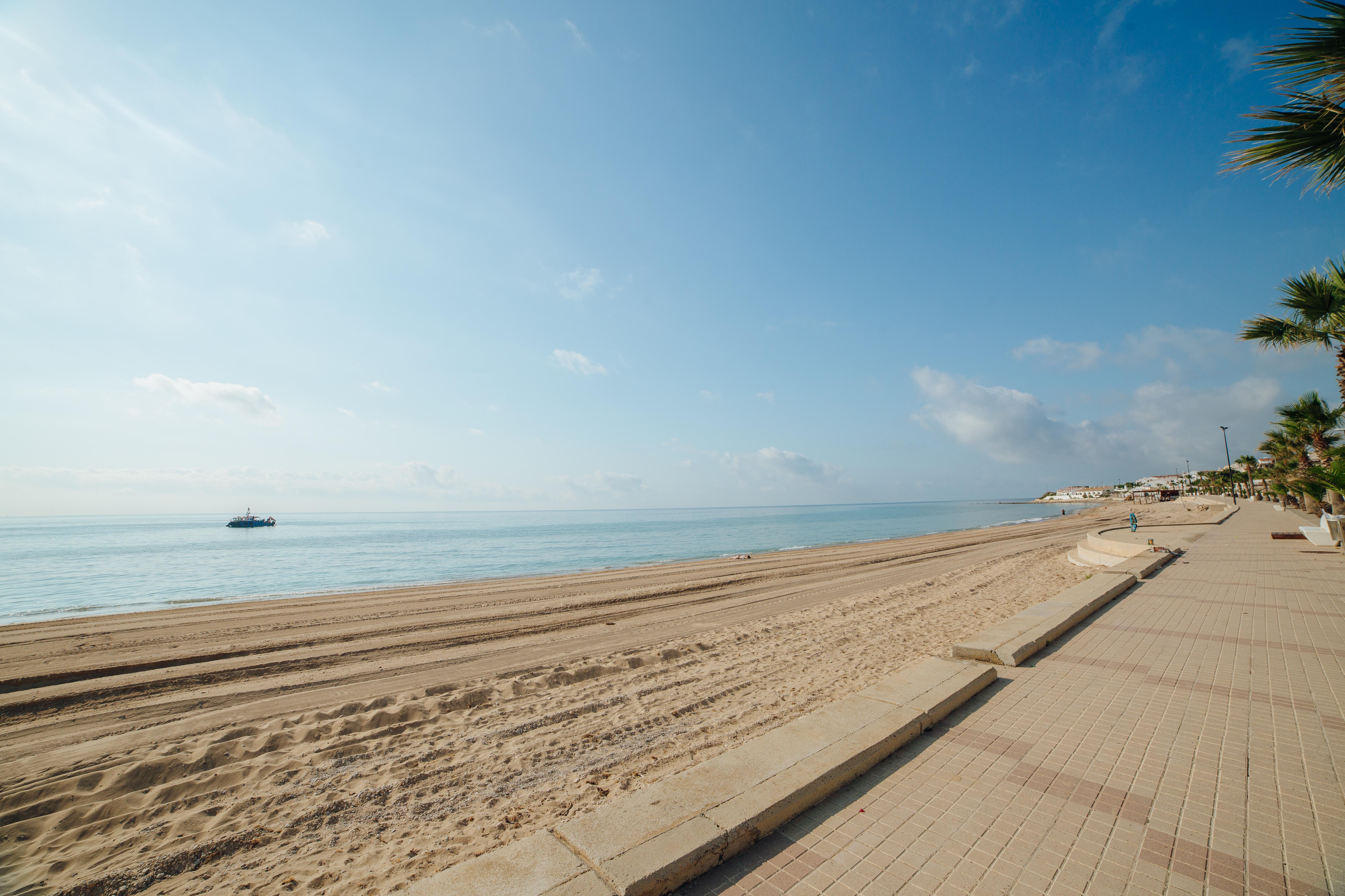 Отель Alannia Costa Dorada Пладжа-де-Альмадрава Экстерьер фото