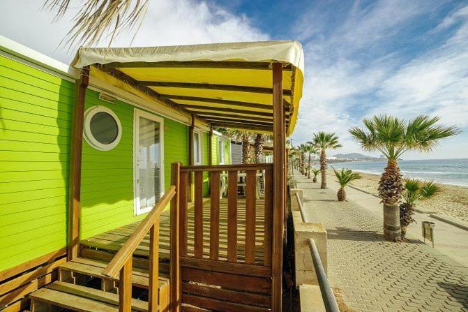 Отель Alannia Costa Dorada Пладжа-де-Альмадрава Экстерьер фото